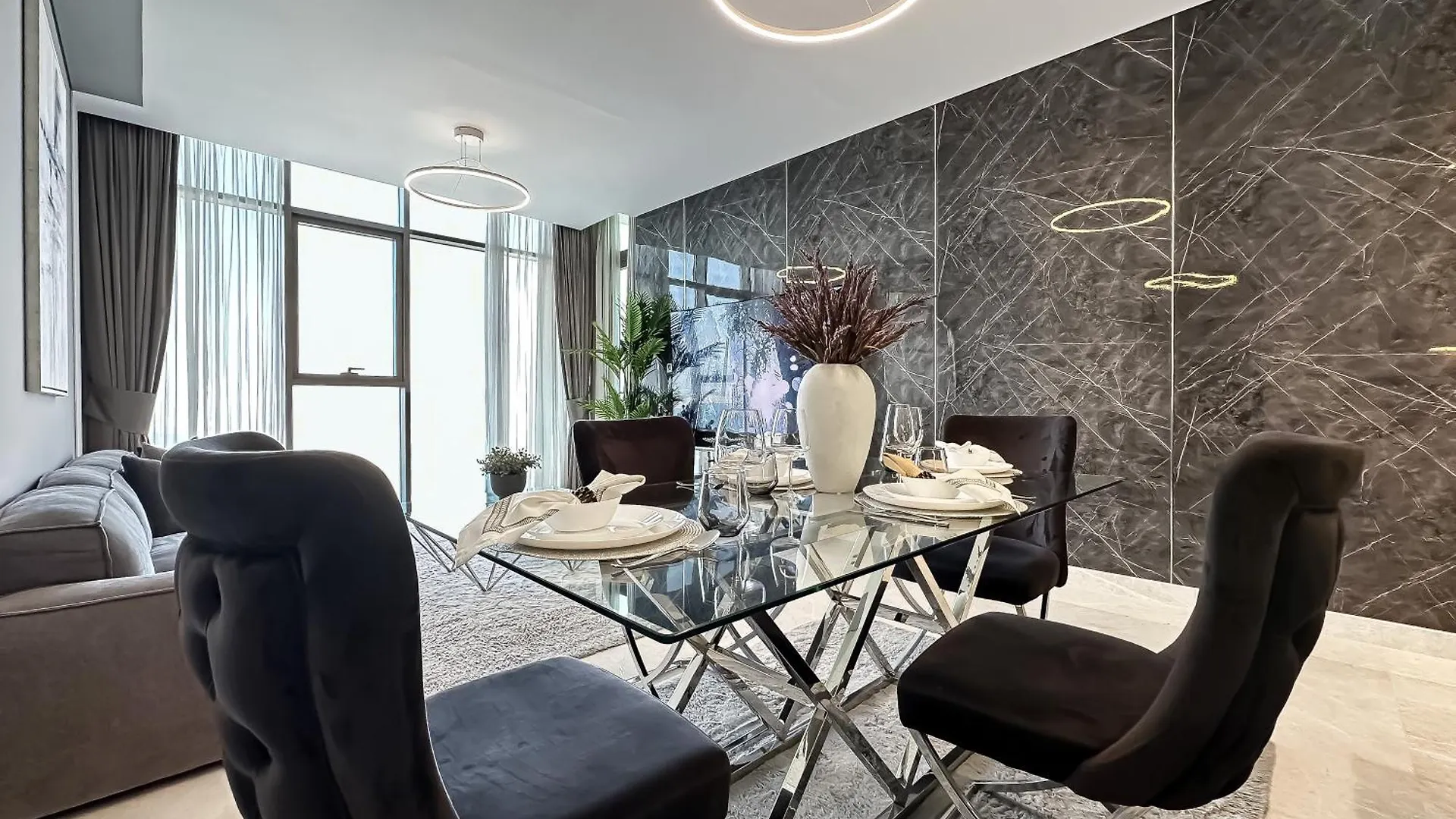 Trophy-Luxurious Living W Serene Sea Blends View دبي 0*,