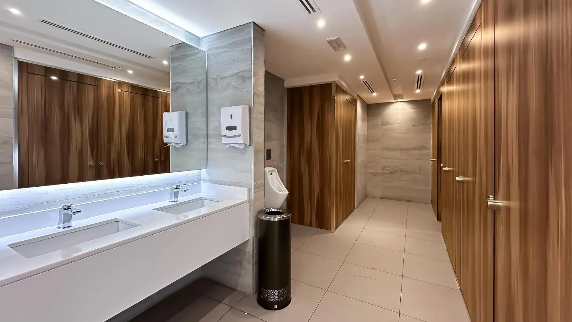 Trophy-Luxurious Living W Serene Sea Blends View دبي 0*,  الإمارات العربية المتحدة